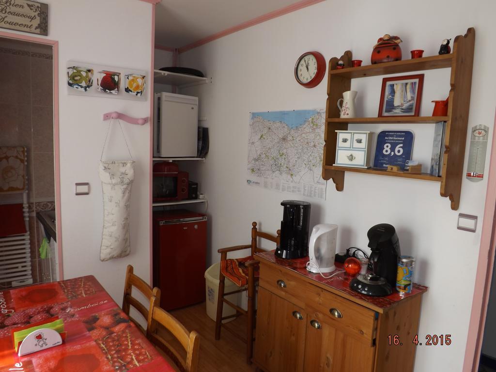 エルマンヴィル・シュル・メール Au Chti Normand Bed & Breakfast エクステリア 写真
